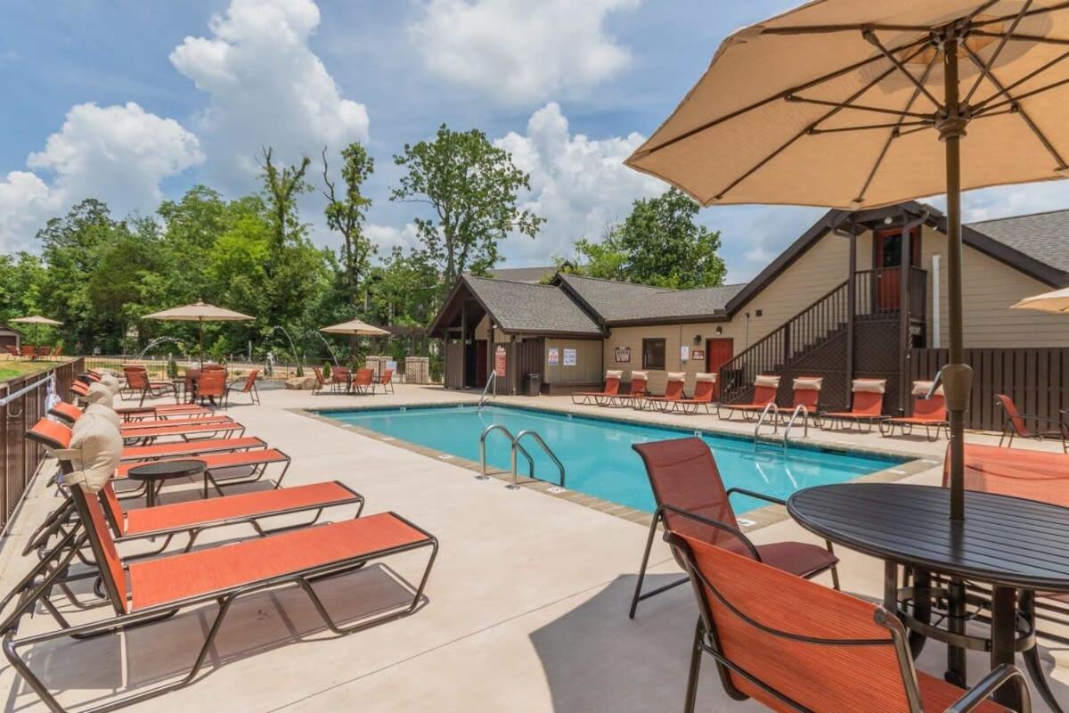New Const Sleeps 6 Pool - Close To Pkwy Pigeon Forge Esterno foto